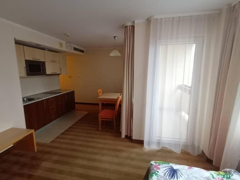 10q - Z6 1004 * Warsaw